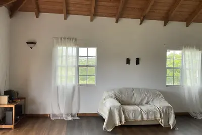 Image de Antiguan home on private agriculture land - 15 mins English Harbor