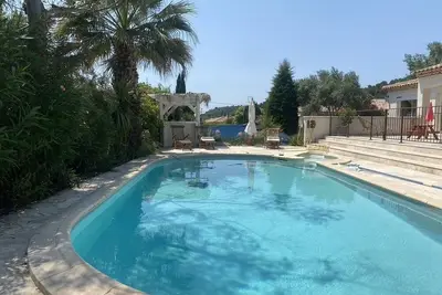 Image de Maison T3, Avec Piscine Dans un Charmant Village de la Côté Bleue