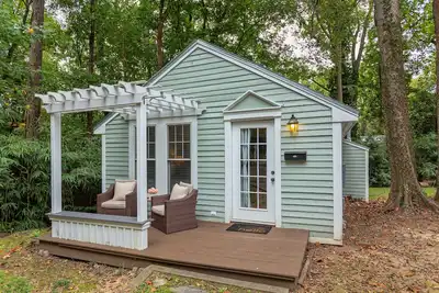Image de Be Our Guest at The Cottage, Walkable to Unc & downtown Chapel Hill