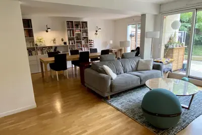 Image de Bel appartement aux portes de Paris. Calme, spacieux, avec terrasses et jardin.