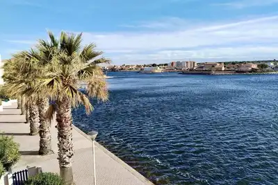 Image de Studio la Marina vue sur le lac Marin