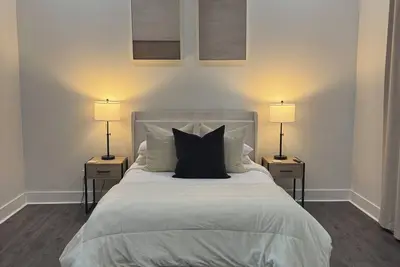 Image de Upscale, Luxurious Smart Home 10-15 minutes from Downtown