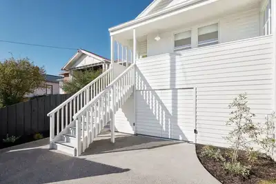 Image de Architectural Brilliance - Sandy Bay