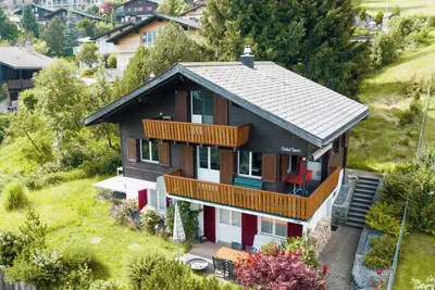 Image de \"Discover Tranquil Comfort in the Heart of Scenic Amden\"