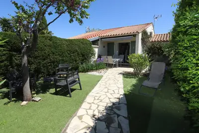 Image de Maison fleurie quartier calme proche des plages