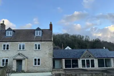 Image de Luxury farmhouse in secluded Cotswold valley