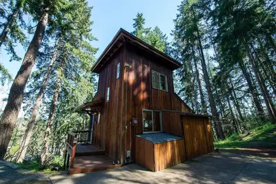 Image de Tranquil Forested Cabin with Sauna, Home Gym, & Ac