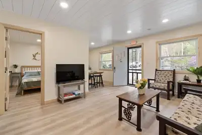 Image de Waterfront 3 bed/3 bath on Squam (#1)