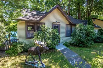 Image de Moose Manor- Squam Waterfront