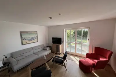 Spacious, new, quiet apartment with terrace & garden - excellent location, 95sqm