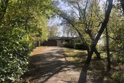 Image de Cozy 4-bedroom house in adorable Buffalo with Ac, WiFi