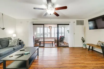 Image de Lakefront Port Clinton Condo w/ Boat Dock & Slip!