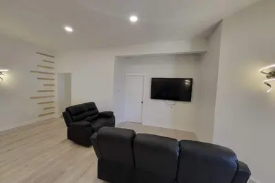 Image de The Lux- Cozy 2-bedroom apartment with Ac and WiFi in enjoyable Bonne Terre