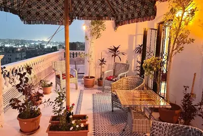 Image de Appartement d'une chambre avec vue sur la ville et à proximité de l'aéroport
