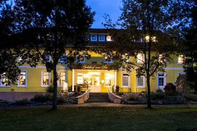 Image de Maison de maître au bord du lac à Klein Upahl