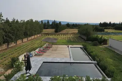 Image de Appartement Coquelicot avec terrasse jardin et piscines 6 personnes