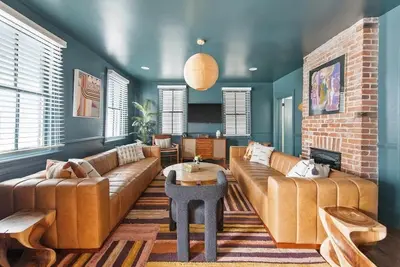 Image de Downtown Charleston Beauty - Professional Design!