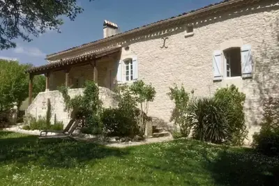 Image de Maison de Campagne avec piscine non loin de Cahors et Montcuq