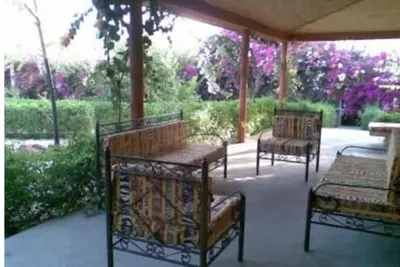 Image de maison 5 chambres piscine 10 voyageurs