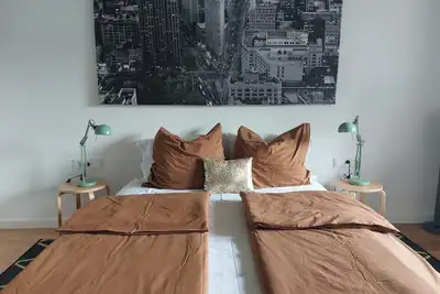 Image de Garden apartment with view of garden apple trees. Pet and family friendly