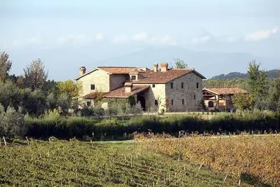 Image de Villa Badessa in Tuscany by Fantasia Villas
