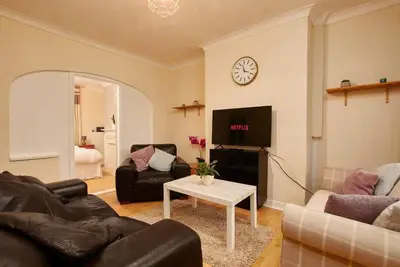 Image de 4 Bedroom Kingston House