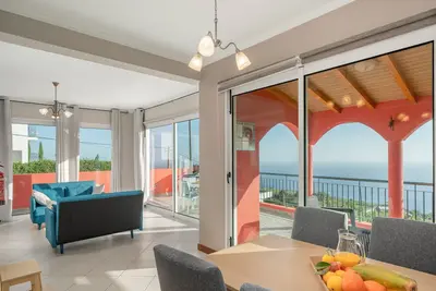 Image de In tranquil countryside, great seaview, Vista Mar