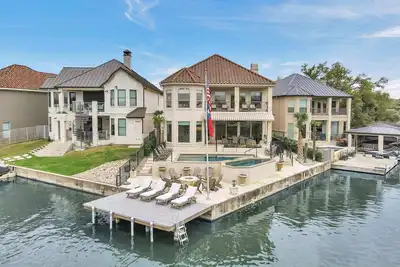 Image de Diagonal Dreams Lake House | Concierge Services