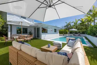 Image de Heart And Soul ~ Sophisticated 5 Br / Near Beach / Perfect Fireworks Spot!