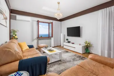Image de Deluxe Apt 100 m to the beach