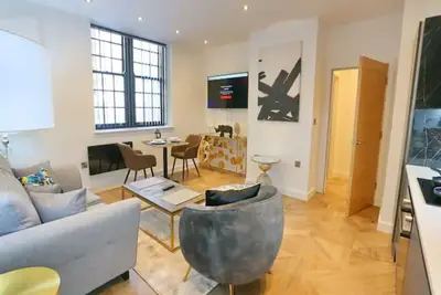 Image de Renovated Flat With King Bed In The Heart Of Manc