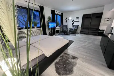 Image de Traumhaftes Designer-apartment Perfekt für die Em