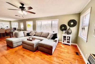 Image de Harmony House- Tiec, Lake Lure, Chimney Rock, Wineries, Hiking, Waterfalls, Golf