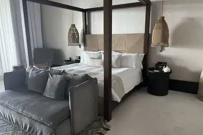 Image de 4-Bedroom Empire Estate Nv--Escape to Luxury, Escape to Fun!