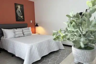 Image de Apartamento de Lujo a una Cuadra del Tranvía