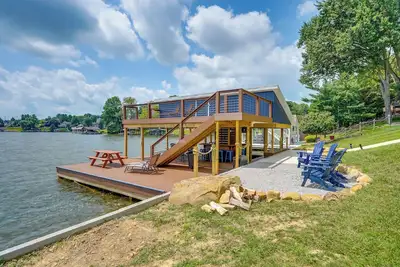 Image de Lakefront Luxury Haven: Lake Home On Apple Valley Lake In Ohio w\/ Private Dock\n