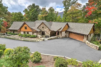 Image de Black Mountain Lodge: Stunning Mountain Lodge near Asheville--with Breathtaking Views!