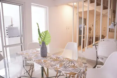 Image de Casa Renovada a Nueva, Ubicación Estratégica, a Metros del Parque y del Centro