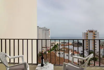Image de Appartement 'Quaint Beach View - Praia Da Rocha' avec vue sur mer, Wi-Fi et climatisation