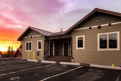 Image de Lakeshore Lodging Luxury Suites
