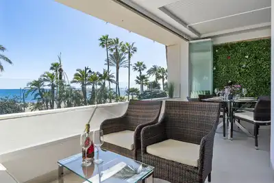 Image de Casa Alyssa - 1 bed front row in Estepona