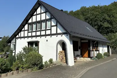 Image de Appartement \"Hans Im Glück\" avec vue sur les montagnes, terrasse privée et Wi-Fi