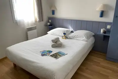 Image de Secluded Sables Vignier Beach Lodgings with Resort Amenities