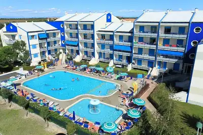 Image de Bel appartement à Caorle avec balcon