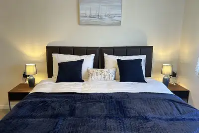 Image de Free Parking | Private Garden | Fully Equipped | Family Friendly | Bus Stop