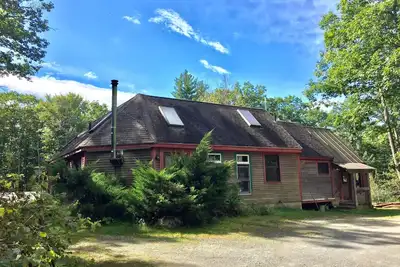Image de Artist's Cottage in Woods