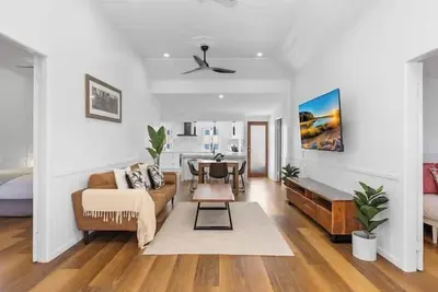 Image de Charming 3 Bed 2 Bath Cottage