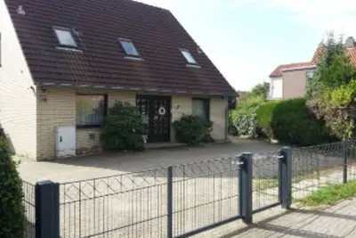 Image de Ferienhaus mit 4 Wohneinheiten für Gruppen! Hunde Willkommen!