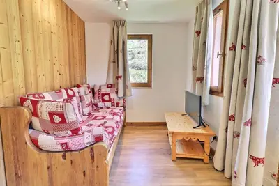 Image de À 50m des pistes de ski, 5ème étage, balcon, casier à ski, 41m², La Tania