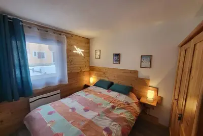 Image de 100m des commerces, parking, casier à ski, 46m², Montgenèvre